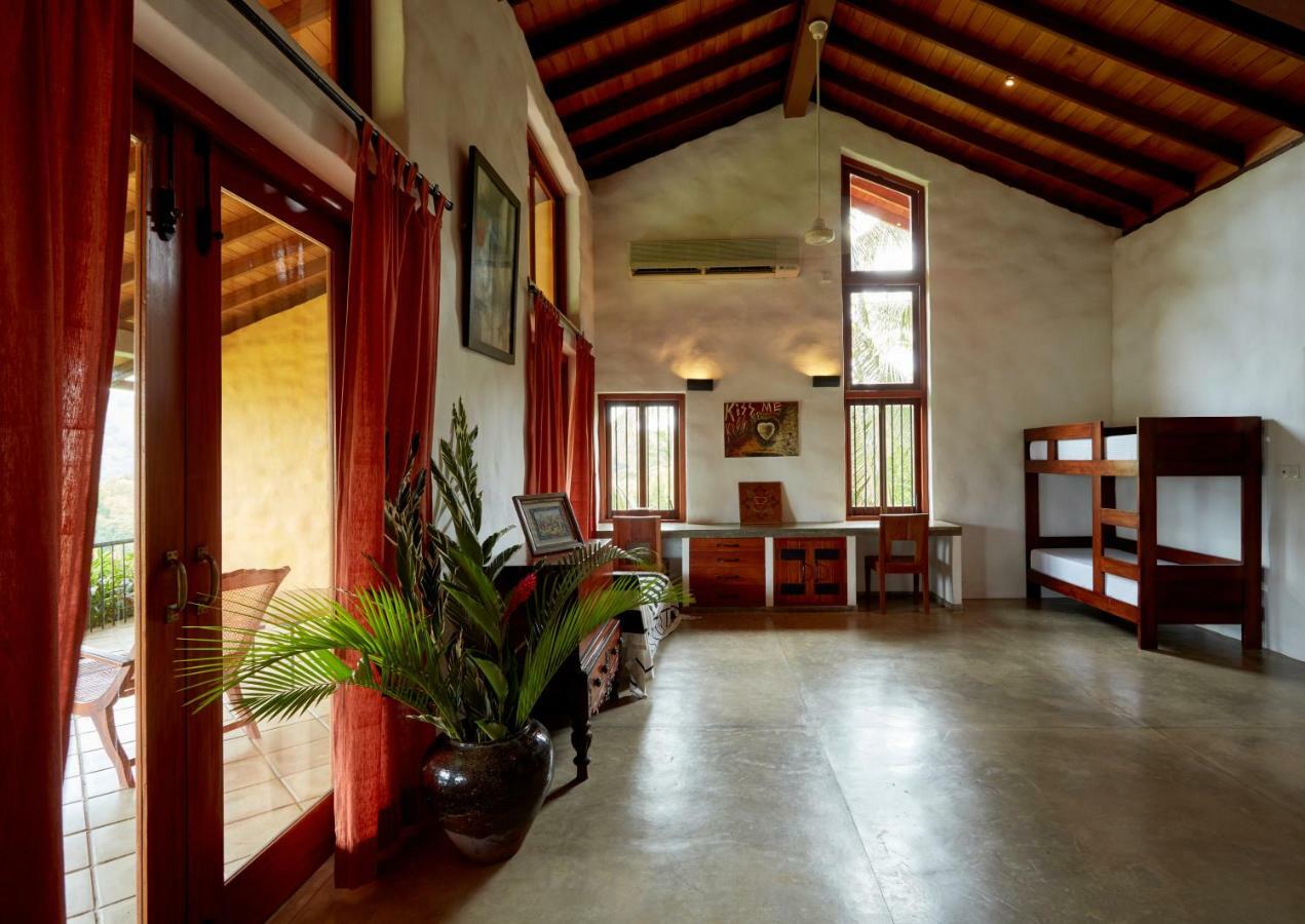 Bamboo Villa Kandy Digana Exterior photo